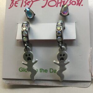Betsey Johnson New 2 pair Ghost Earrings